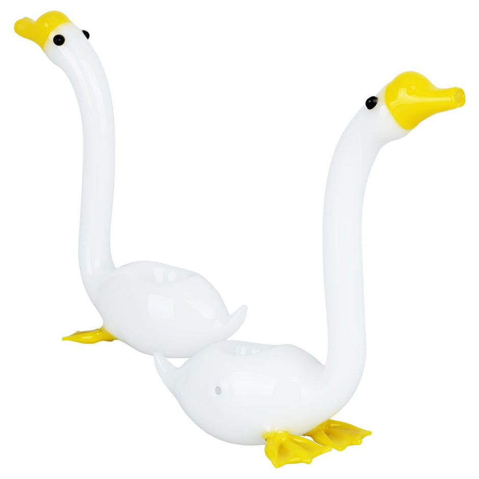 Take a Gander at This Goose Glass Hand Pipe - 6"