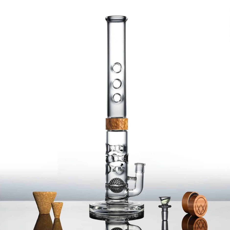 Vitae Glass 18"Swiss Sphere + Trio Origin Bong