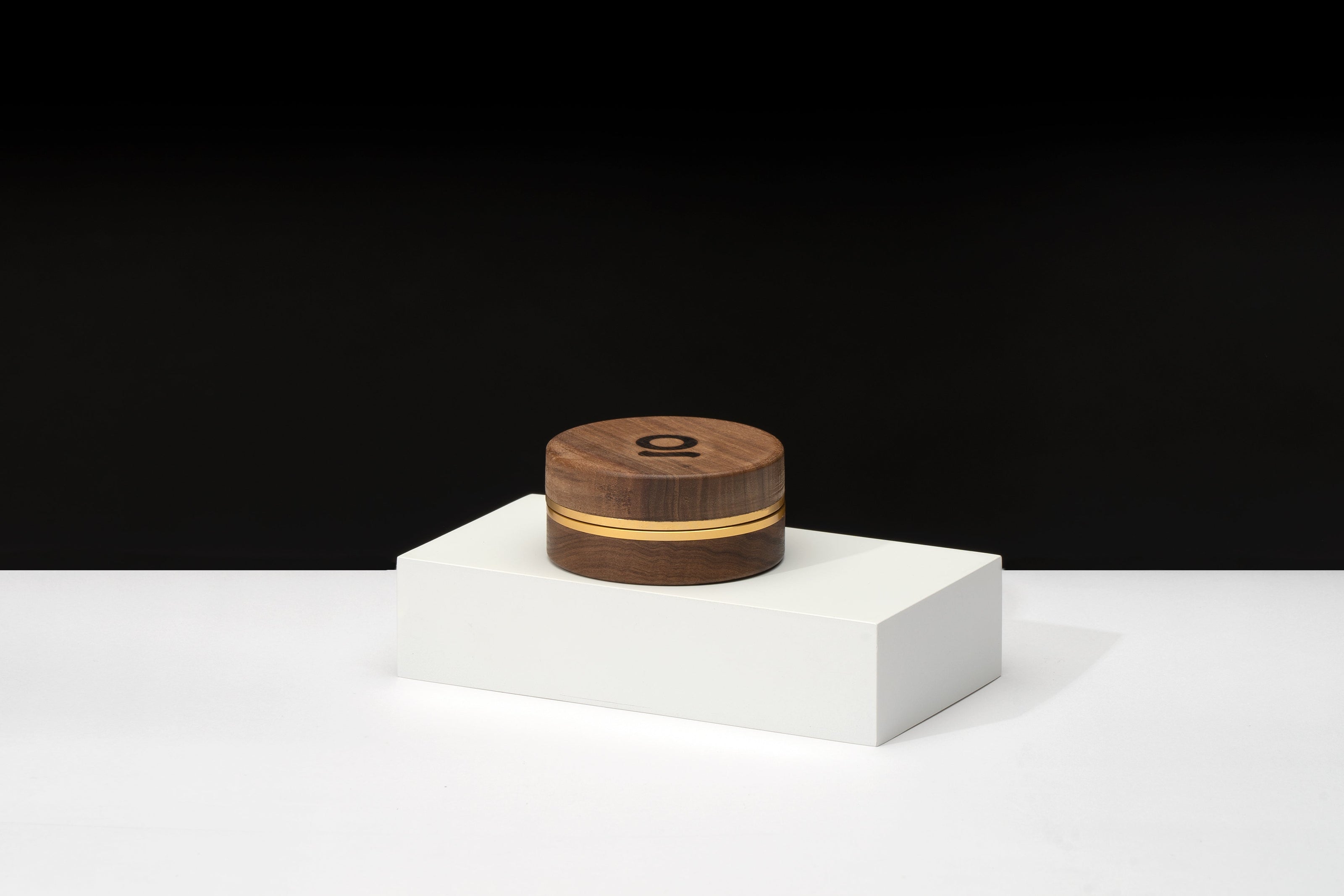 ONGROK 3 Inch, 2-Piece Walnut Grinder